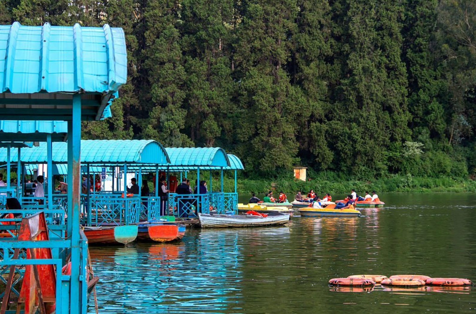 Tamilnadu Tourism Boat House -Pravin Travels