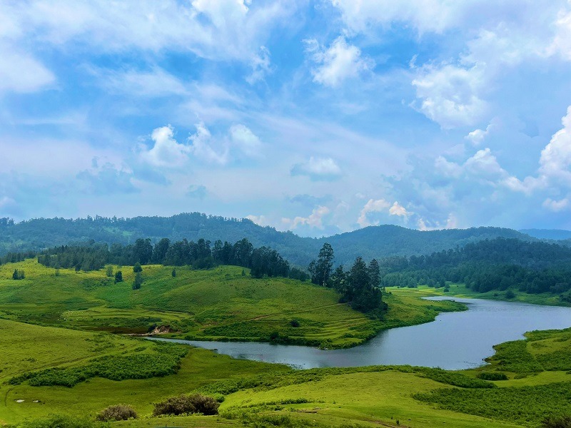 Mannavanur Lake Pravin Travels
