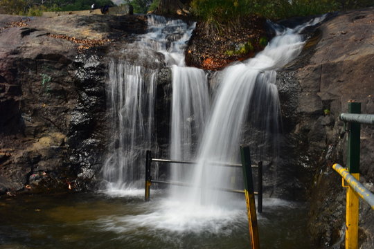 Kumbakkarai Falls Pravin Travels